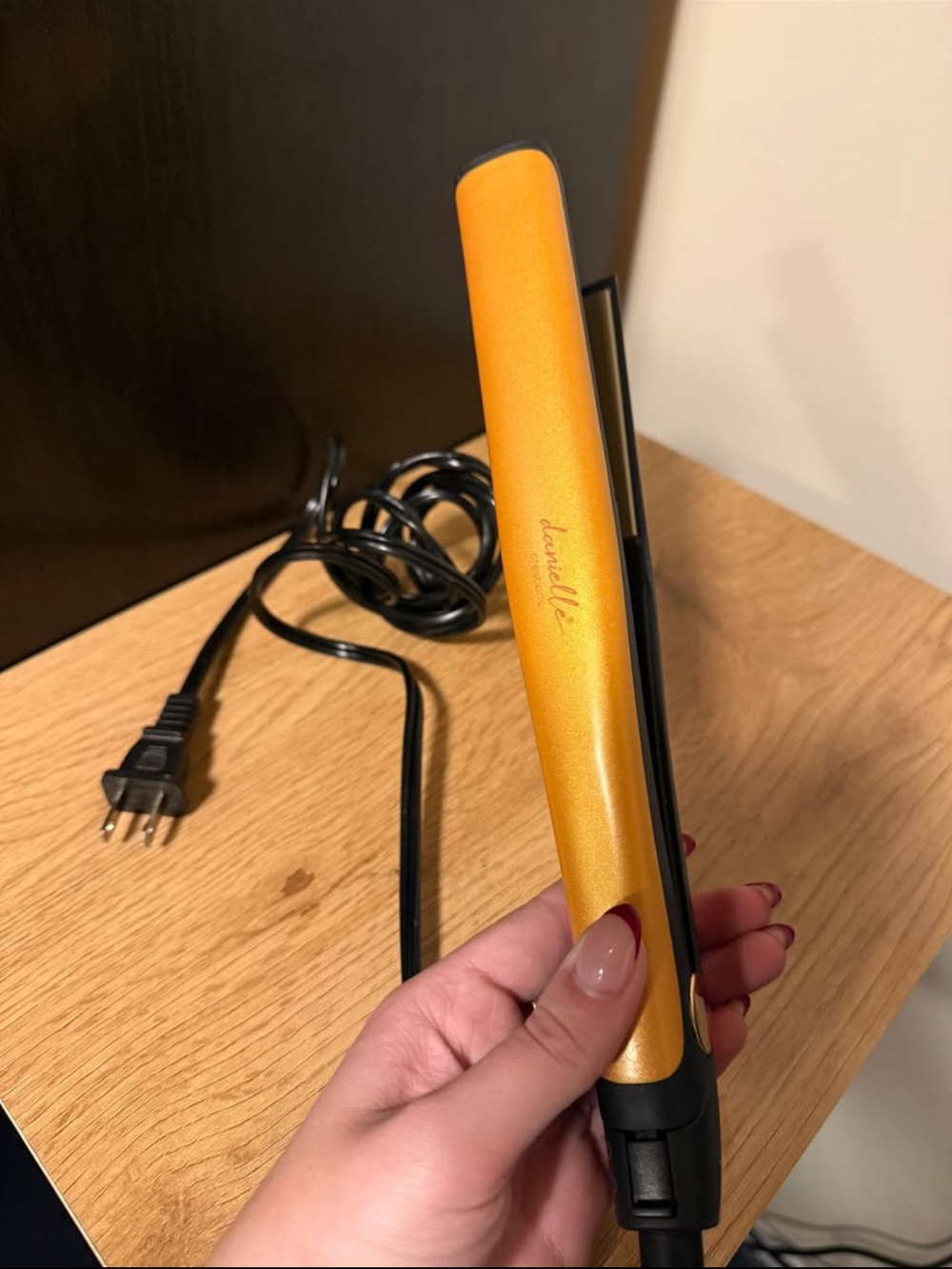 Gold Flat Iron Hair Straightener